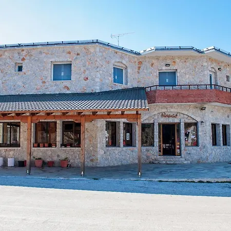 Hotel Gigilos Omalos Chania (Crete)